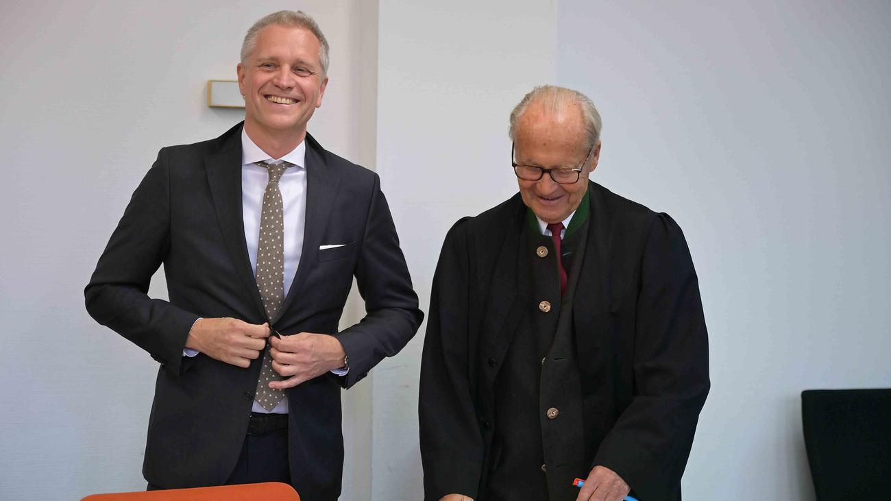 Hitlergruß-Collage: Gericht spricht AfD-Politiker Petr Bystron von Hitlergruß-Vorwurf frei