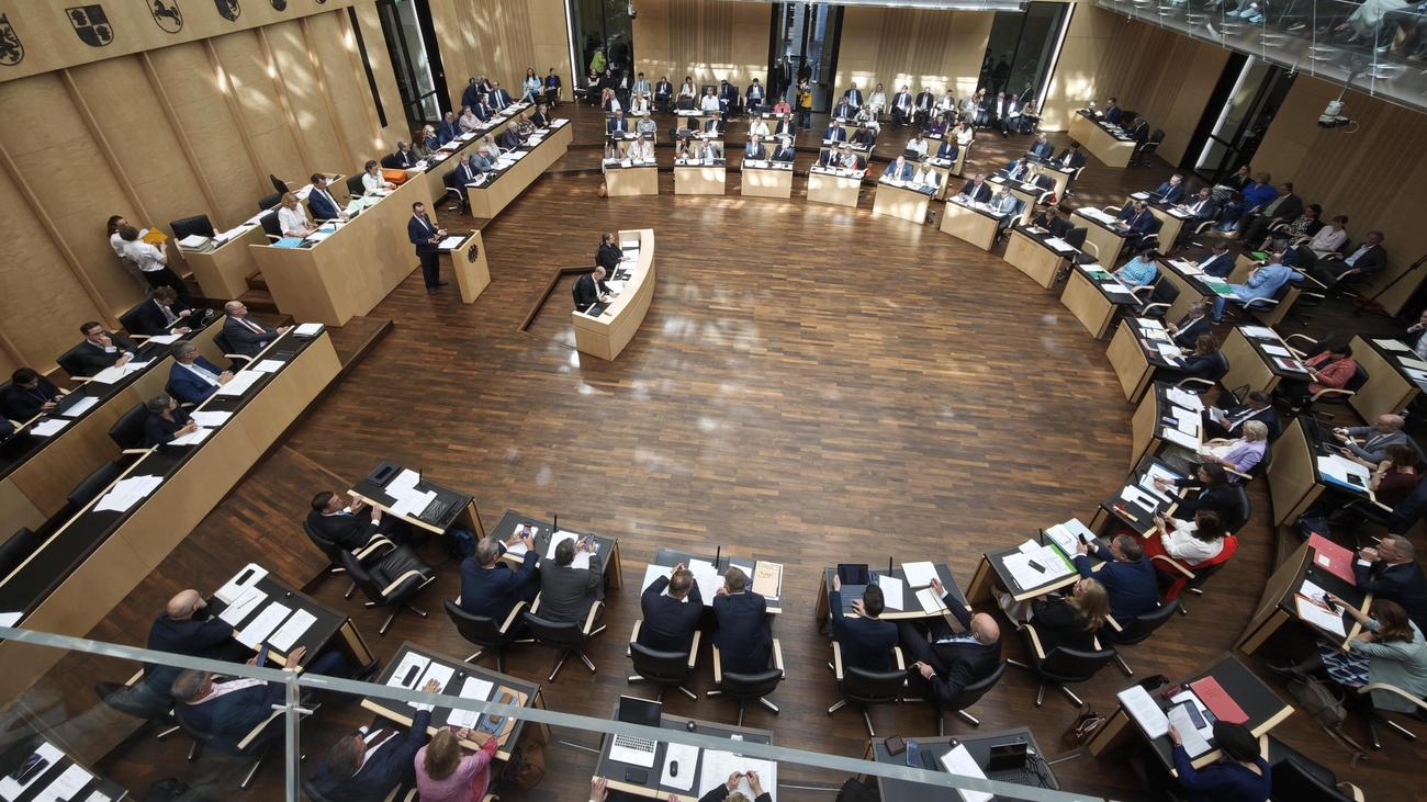 Strafvorschriften: Bundesrat will Leugnung von Existenzrecht Israels unter Strafe stellen