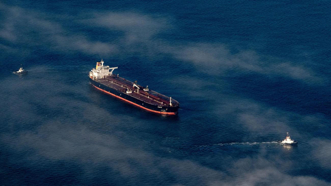 Russische Schattenflotte in der Ostsee: Das schwarze Geschäft russischer Öltanker 