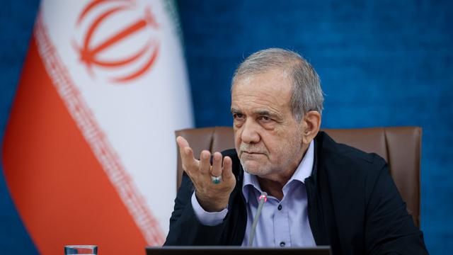 Irankrieg: Iranischer Präsident spricht sich für baldiges Kriegsende aus
