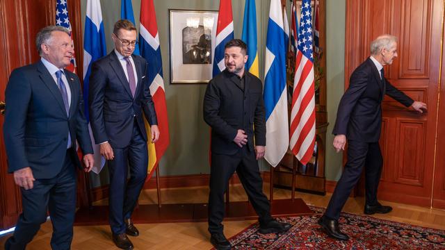 Krieg gegen die Ukraine: Selenskyj hofft auf baldige Dreiergespräche mit Russland und den USA