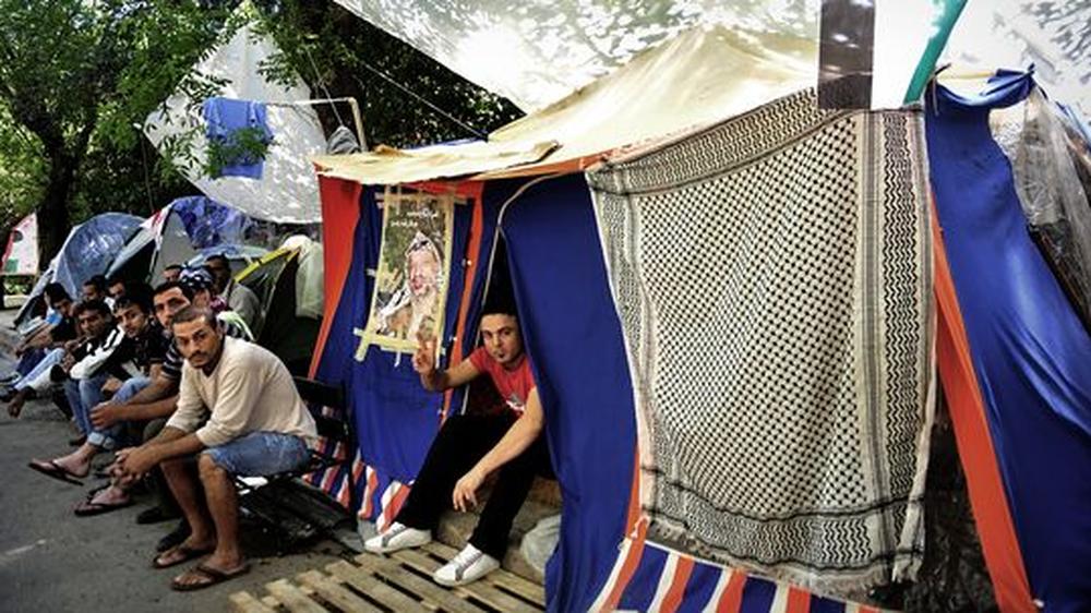 Palästinensische Flüchtlinge in einem improvisierten Protest-Camp in Athen