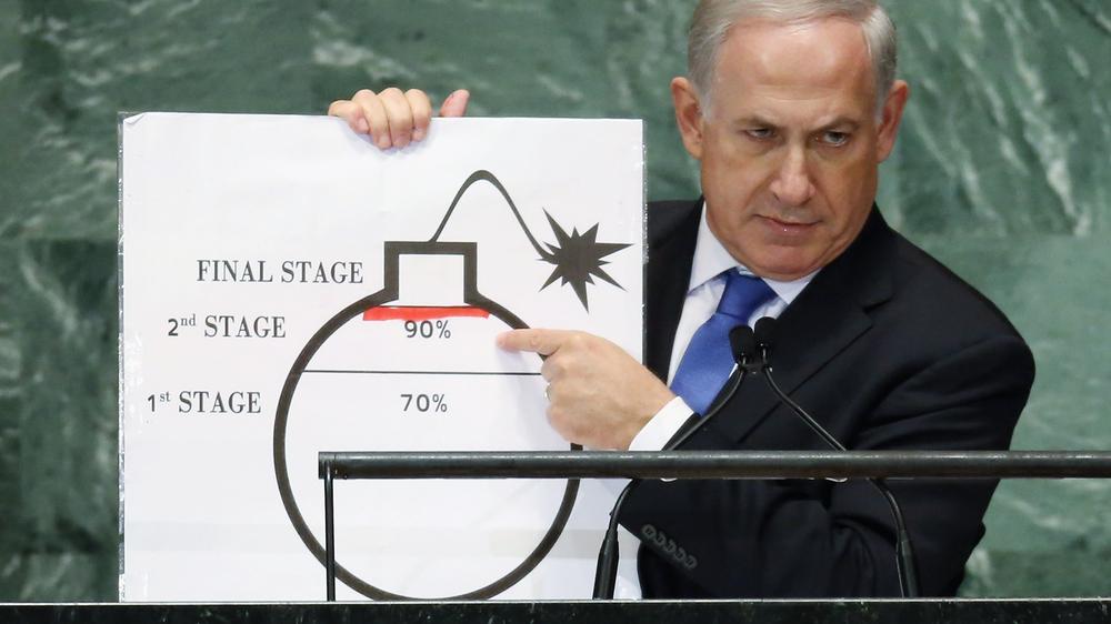 Israel: Israels Ministerpräsident Benjamin Netanjahu mit der Zeichnung einer Bombe bei seiner Rede in New York
