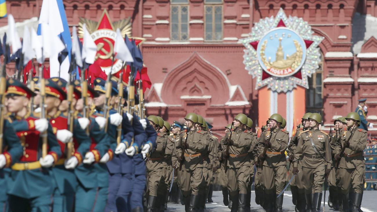 Парад Победы 2005 в Москве