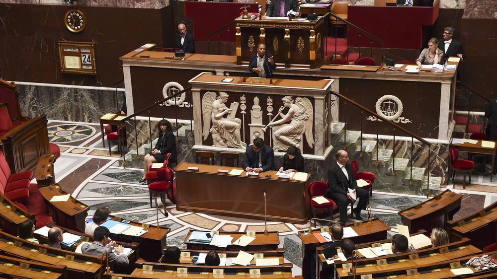 Frankreich: Frankreichs Nationalversammlung in Paris