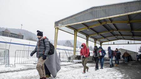 Fluchtlingspolitik Slowenien Reicht Fluchtlinge An Deutschland Weiter Zeit Online