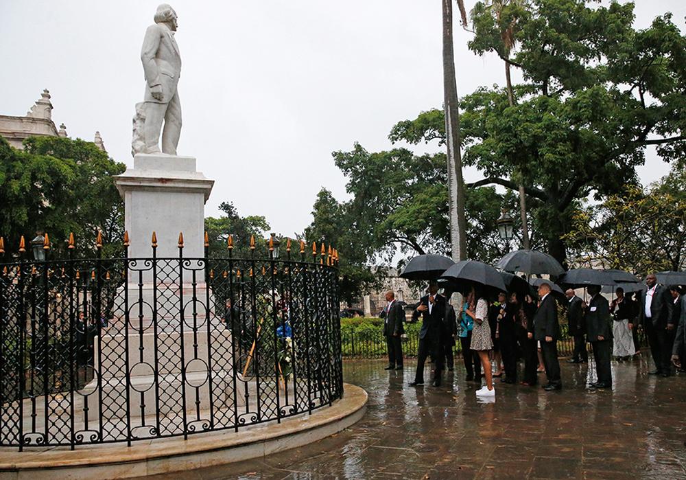 Barack Obama: Mit Schirm, Charme und viel Symbolik | DIE ZEIT, image size:1000x699