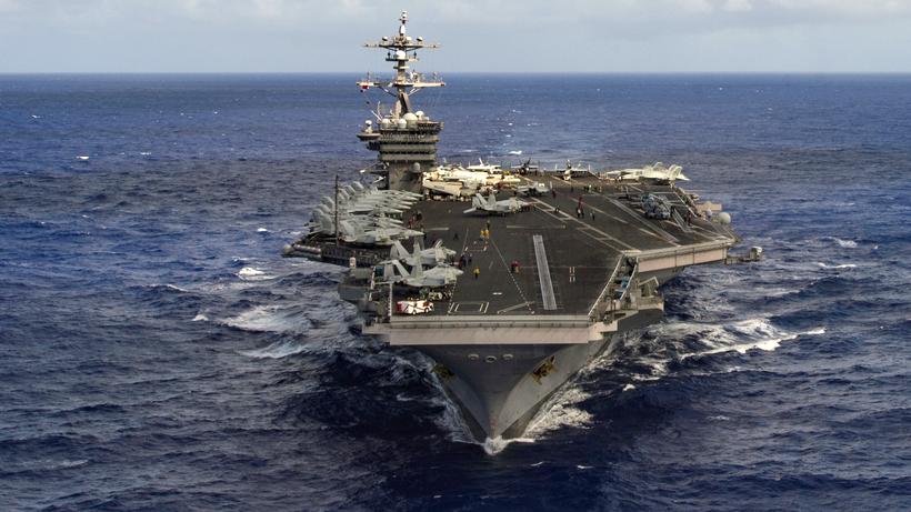 Um die Fahrt der USS Carl Vinson fährt Richtung gab es eine Reihe Falschmeldungen.
