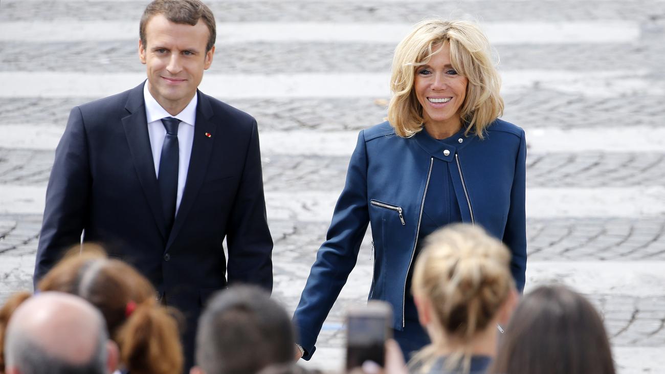 Brigitte Macron: Madame lächelt nicht umsonst | ZEIT ONLINE