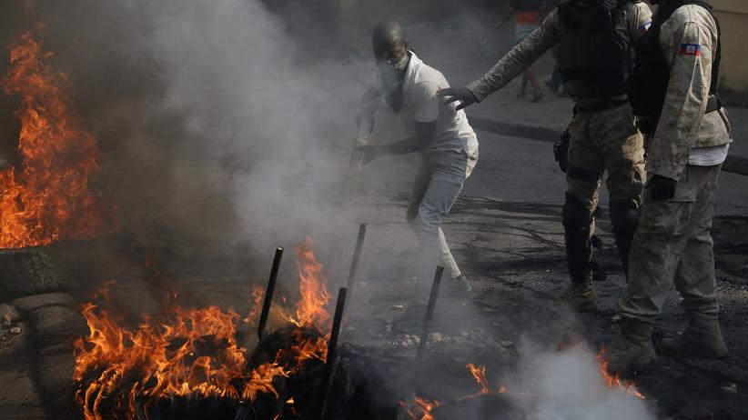 Straßenschlachten in Port-au-Prince