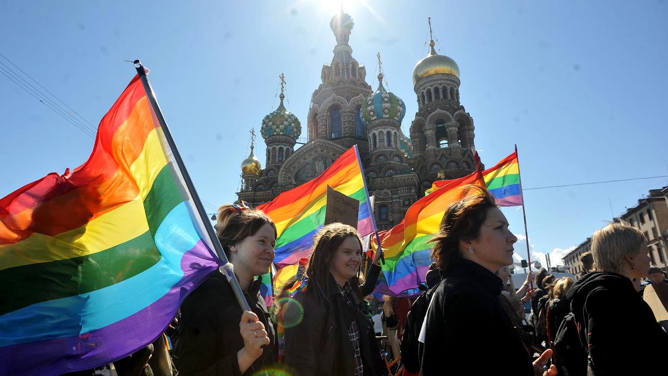 Diskriminierung Europarat Kritisiert Russland Wegen Homophober Aussagen Zeit Online 