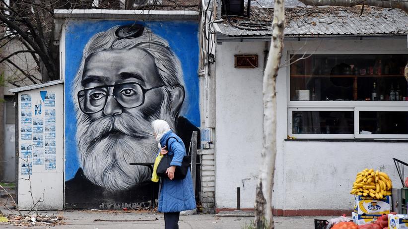 UN-Tribunal: Ein Graffiti in Belgrad zeigt Radovan Karadžić.