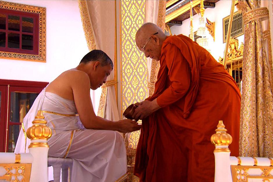 Rama X Thailand hat wieder einen gekrönten König ZEIT ONLINE