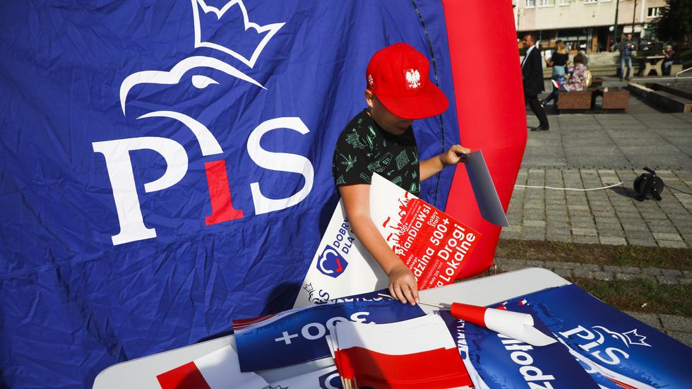 Polen: Das Geheimnis des PiS-Erfolgs | ZEIT ONLINE