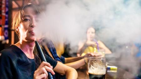 Rauchverbot In Osterreich In Den Letzten Zugen Zeit Online