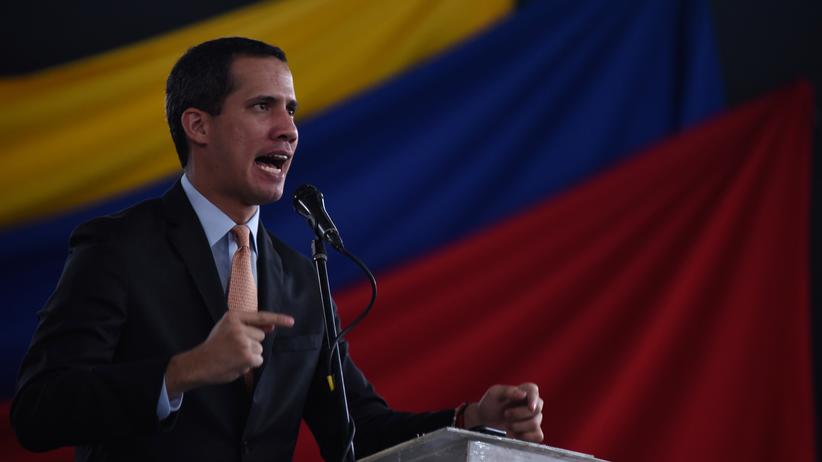 Venezuela: Oppositionsführer Juan Guaidó reist zu Treffen mit Mike Pompeo