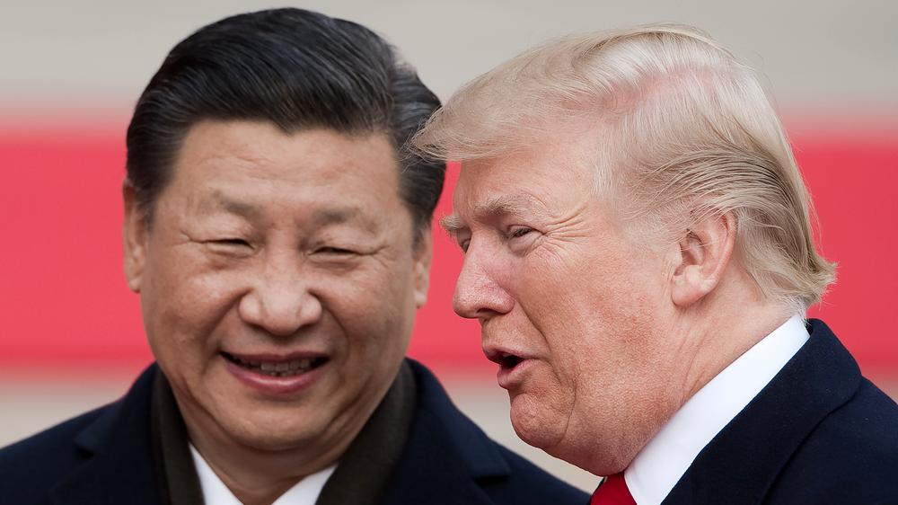 China und USA: Chinas KP-Chef Xi Jinping (l.) und US-Präsident Donald Trump, 2017 in Peking