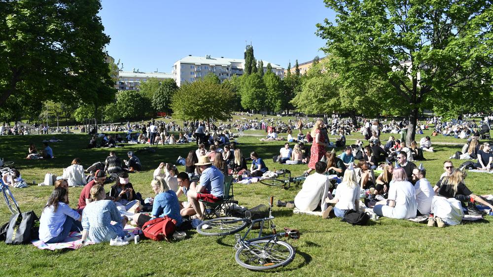 Schweden: Ein Park in Stockholm am 30. Mai 2020