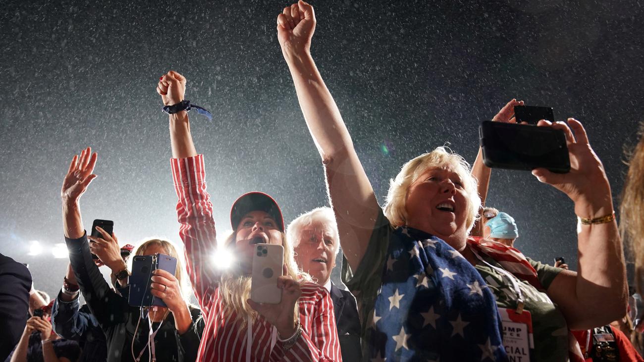 Amy Coney Barrett's calling: Who will save America &hellip;