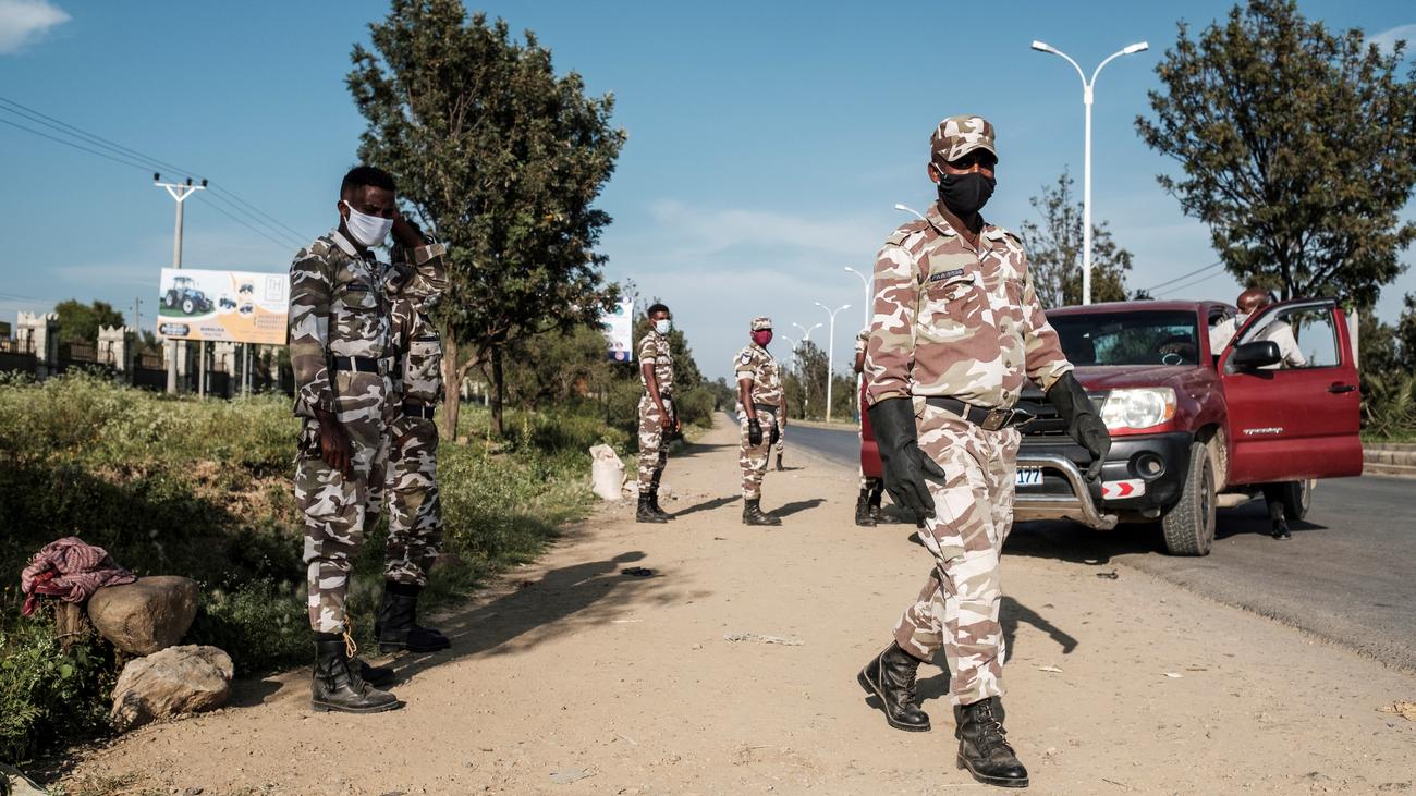 Abiy Ahmed Gefechte In Athiopien Schuren Angst Vor Einem Burgerkrieg Zeit Online