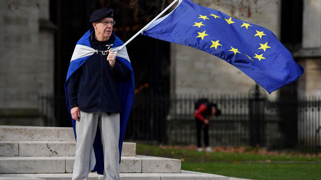 Brexit Schottische Regierungschefin Will Zweites Unabhangigkeitsreferendum Zeit Online