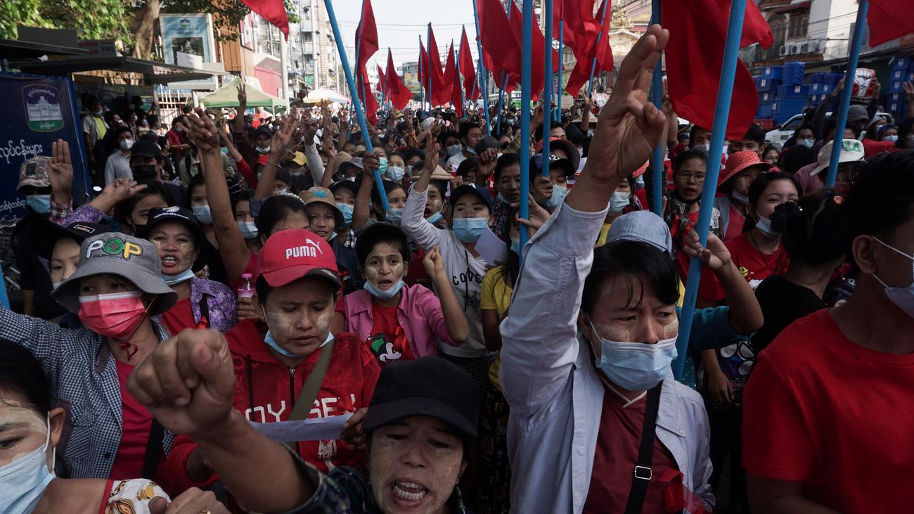 Myanmar: Proteste gegen Militärputsch weiten sich aus