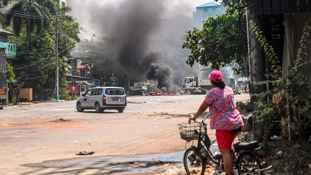 Myanmar: Zahlreiche Menschen flüchten vor Gewalt der Junta ...