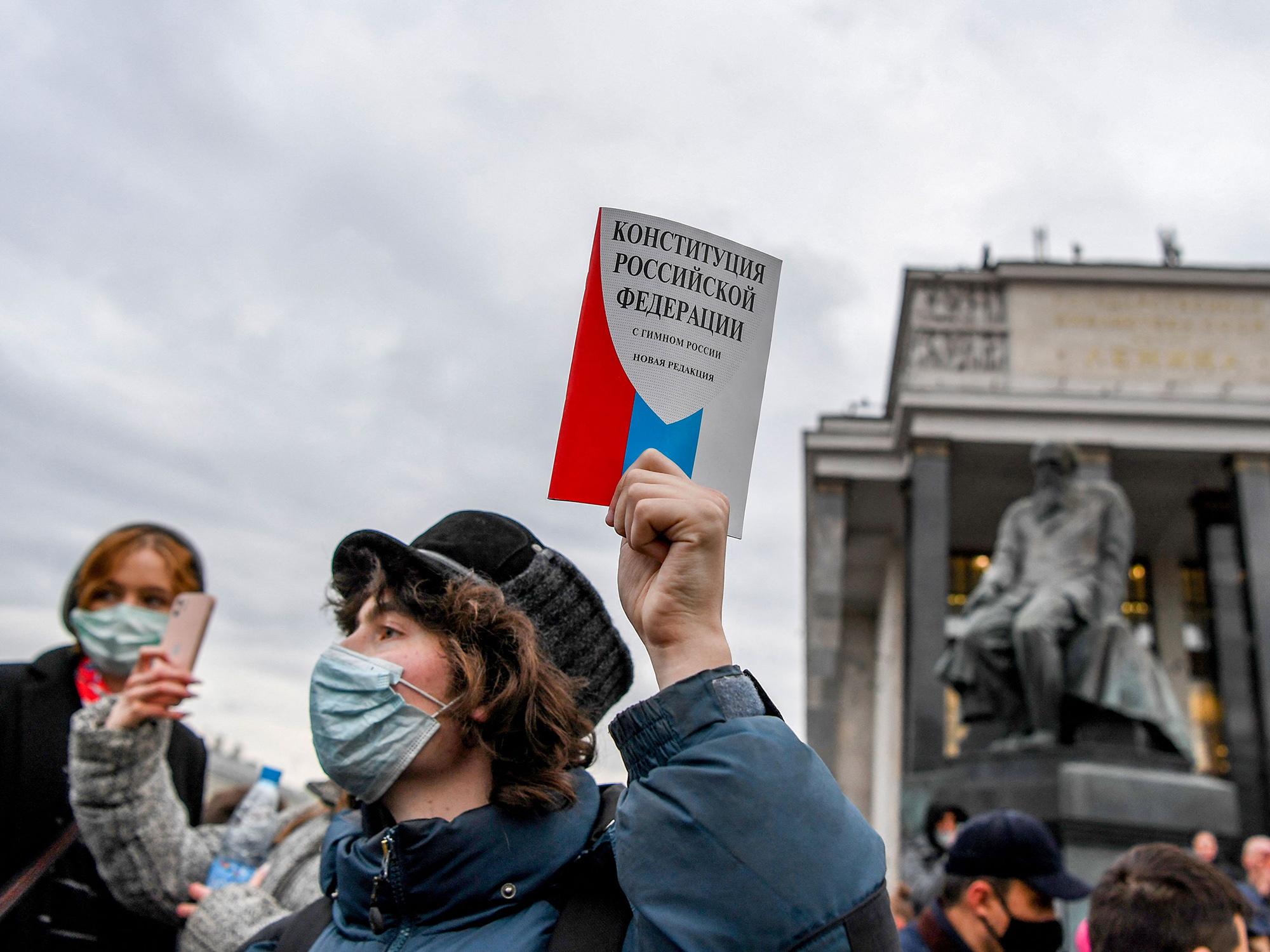 Proteste in Russland Landesweite Solidarität trotz vieler Festnahmen