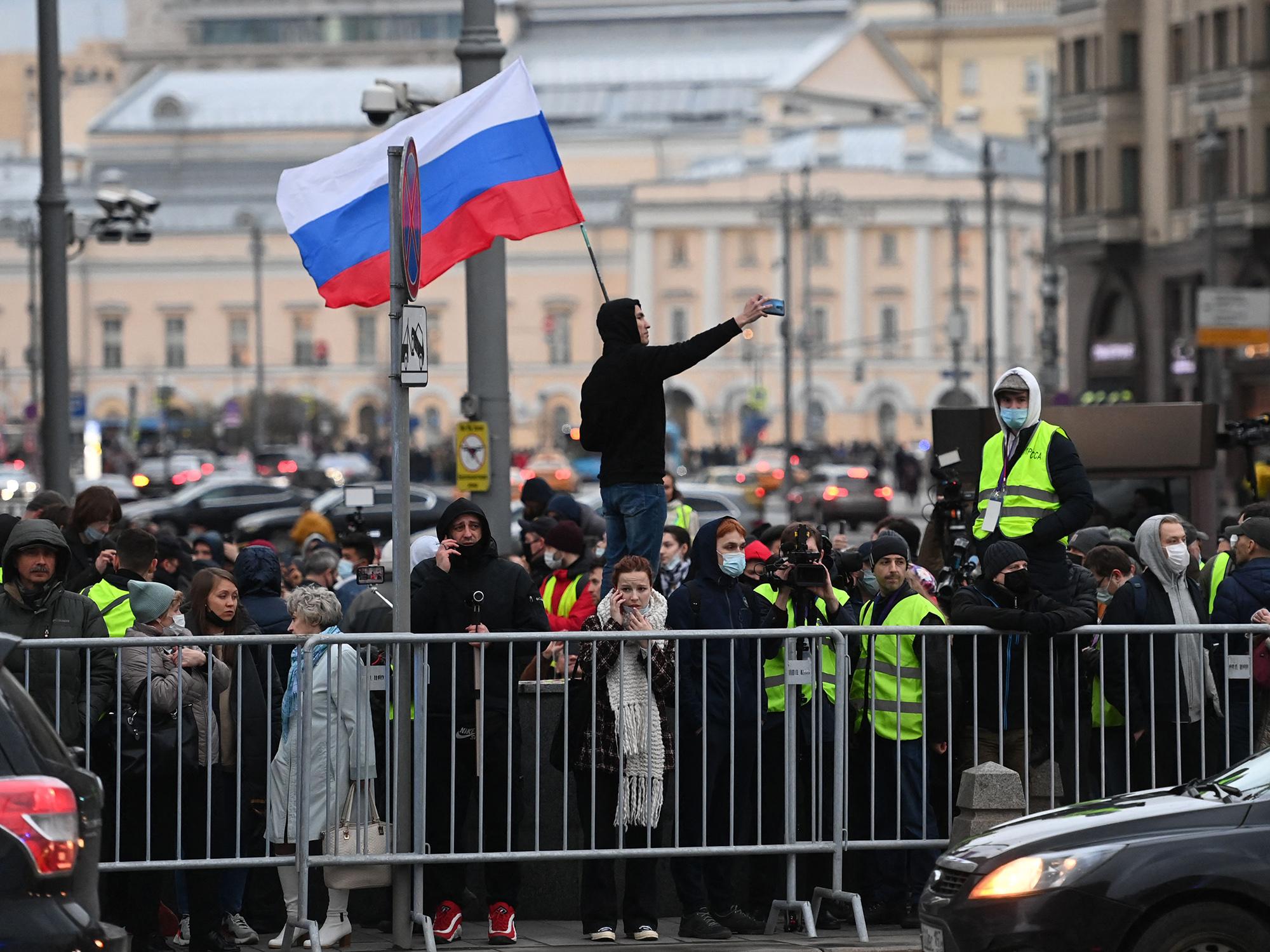 Proteste in Russland: Landesweite Solidarität trotz vieler Festnahmen