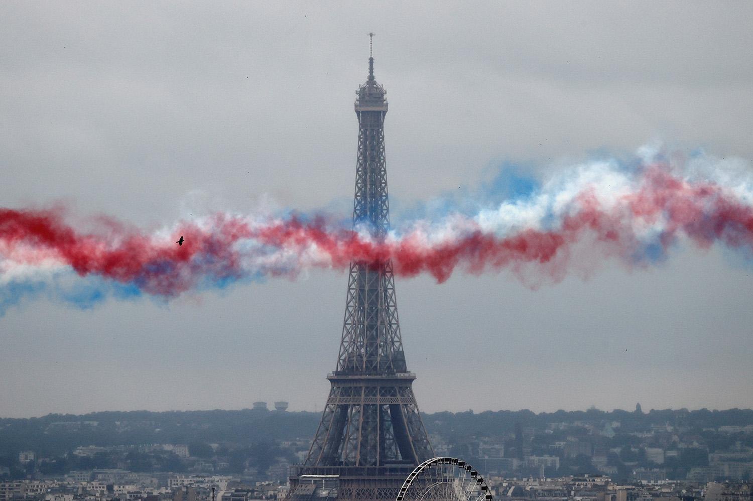 Paris Trikolore Und Viel Militar Zeit Online