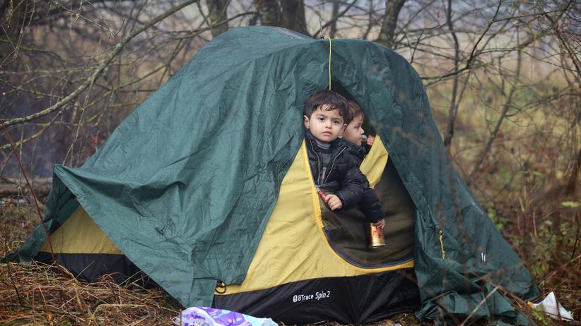 Belarus: Tausende Menschen im Grenzgebiet verbrachten Nacht in Zelten