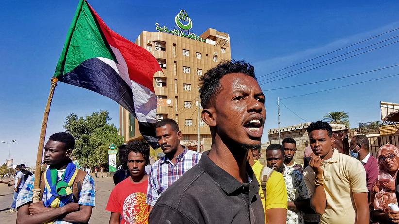 Militärregierung: Sicherheitskräfte töten drei Demonstranten im Sudan