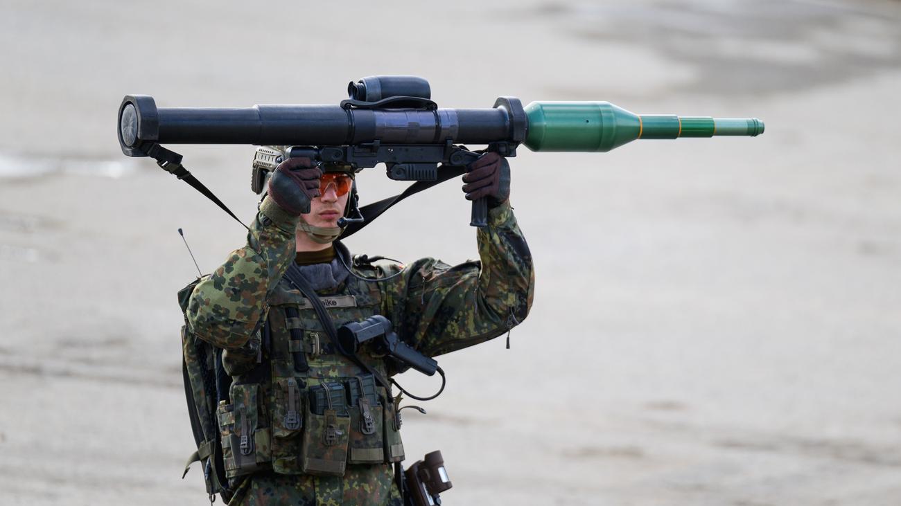 NVA-Waffen für die Ukraine: Lasst lieber die Friedenstaube fliegen!