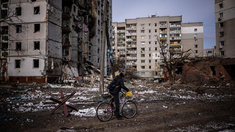 Krieg in der Ukraine: Offenbar Blockade in Mariupol, Versorgungsengpässe – das war die Nacht
