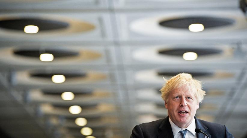 Partygate: Neue Partyfotos belasten Boris Johnson 