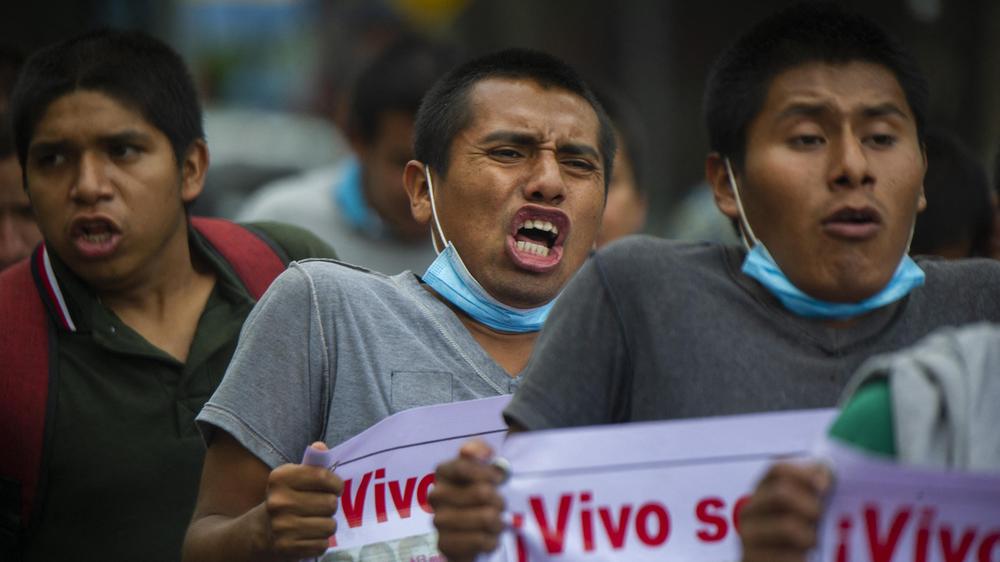 Mexiko: Protest gegen schleppende Aufklärung des Verbrechens an 43 Studenten in Mexiko-Stadt