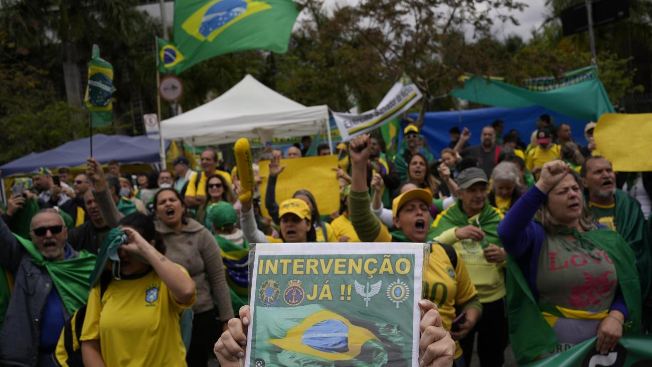 Brasilien: Militär in Brasilien lehnt Putsch ab | ZEIT ONLINE