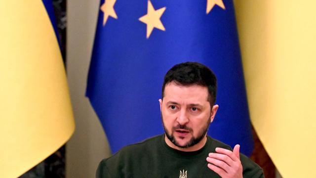 Ukraine-Überblick: Selenskyj will Korruption bekämpfen, Pistorius mahnt zur Geduld