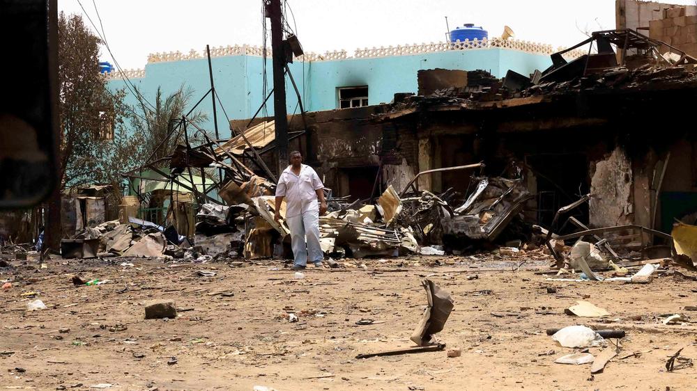 Vereinte Nationen: Ein nach Kämpfen zerstörter Markt in Khartum am 28. April 2023