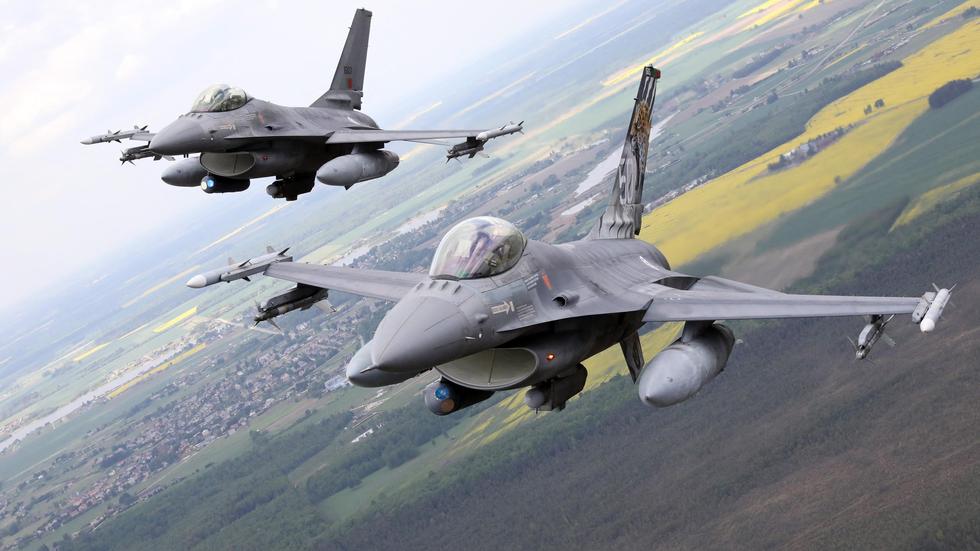 UkraineÜberblick Einigung zu F16Trainings, Russlands Erdöl
