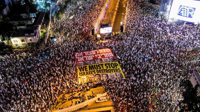 Proteste in Israel: Israelis fordern Netanjahu-Rücktritt mit Protestlied 