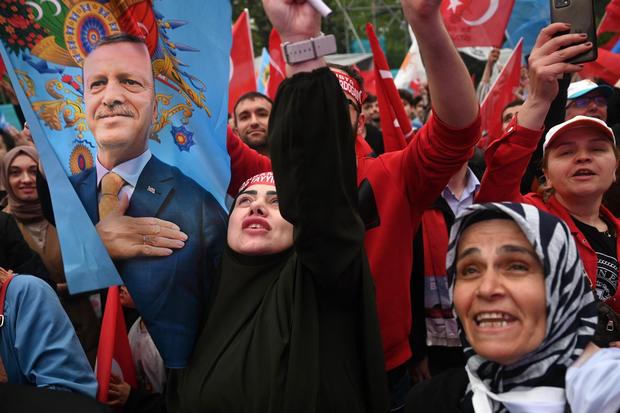 Erdoğan-Anhängerinnen