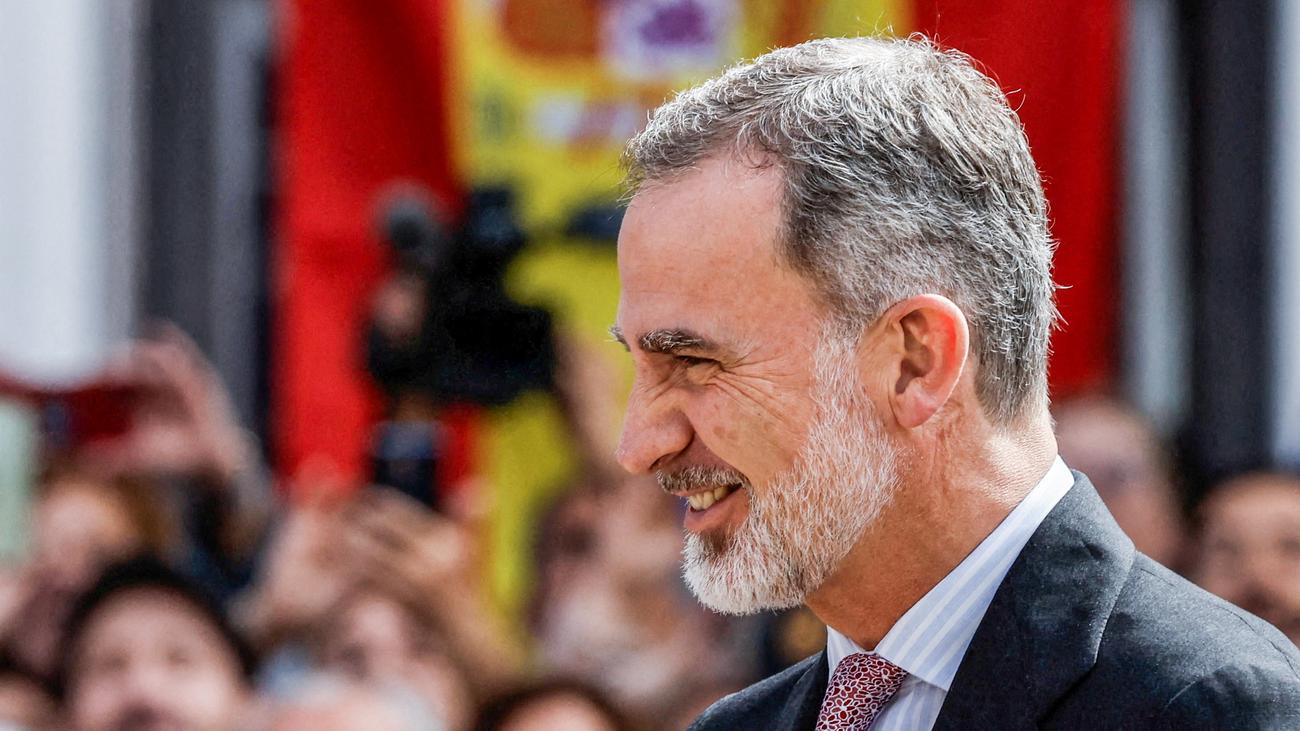 España: El rey Felipe inicia negociaciones para formar gobierno