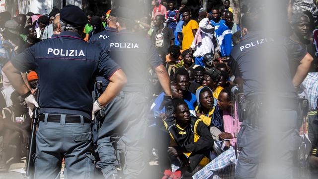 Asylbewerber: Italien verlangt von abgelehnten Flüchtlingen 4.938 Euro Kaution
