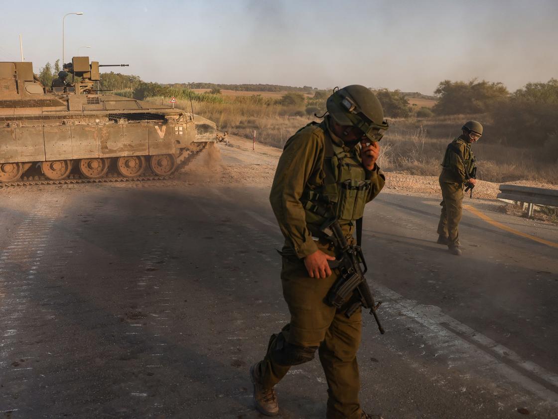 Israels Armee sagt, sie habe in Gaza einen Krankenwagen getroffen: Er wurde  von der Hamas eingesetzt –