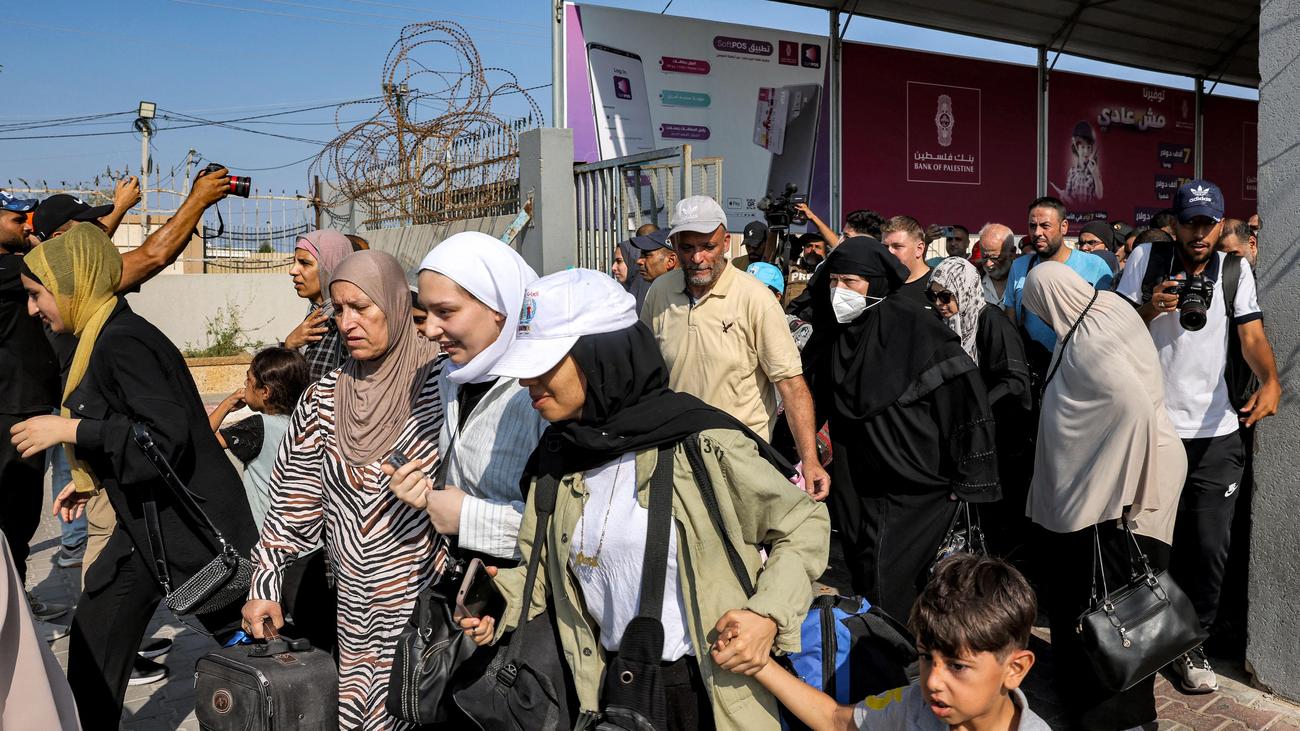 Nahostkonflikt: Erste Verletzte Verlassen Den Gazastreifen | ZEIT ONLINE