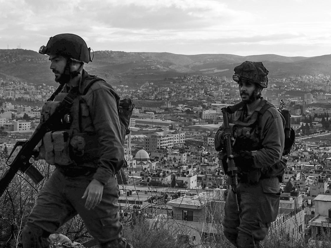 Krieg in Nahost: Wie Israels Raketenabwehr funktioniert - Politik - SZ.de