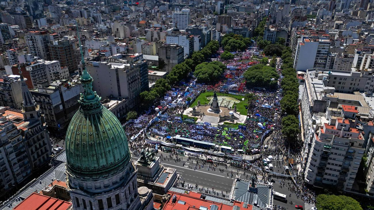 Argentinien: Tausende Argentinier in Generalstreik getreten