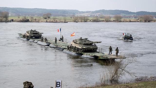 Militärübung: Nato-Truppen üben in Polen Flussüberquerung mit Panzern