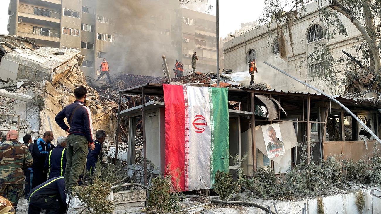 Siria: Irán acusa a Israel de matar a dos generales en Siria